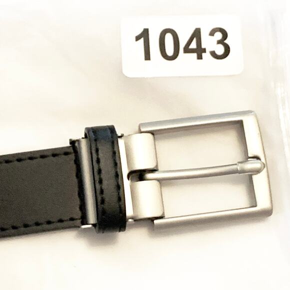 OOBE Men's Black Leather Belt Silver-Tone Buckle Size Medium Preppy Substantial - Picture 11 of 11